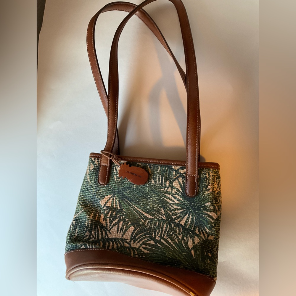 Liz Claiborne Vacation Small Purse with Tropical Palm Print